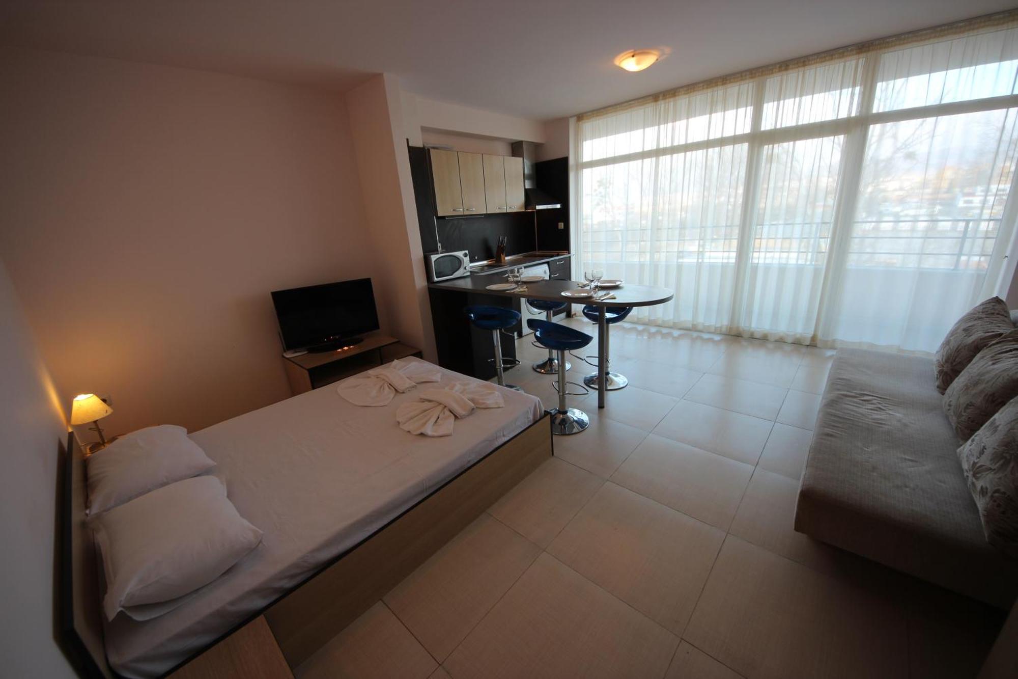 Menada Grand Kamelia Apartments 써니비치 객실 사진