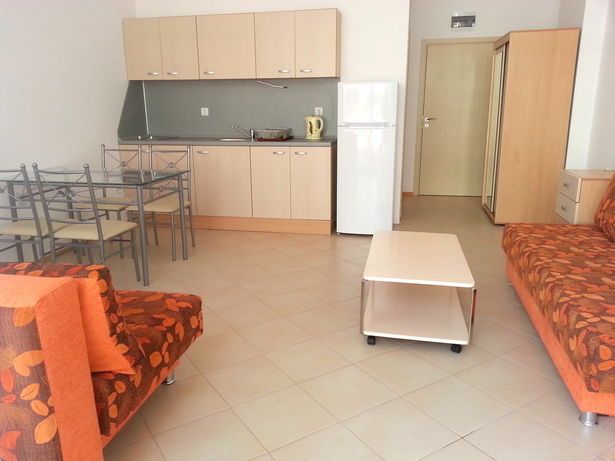 Menada Grand Kamelia Apartments 써니비치 외부 사진