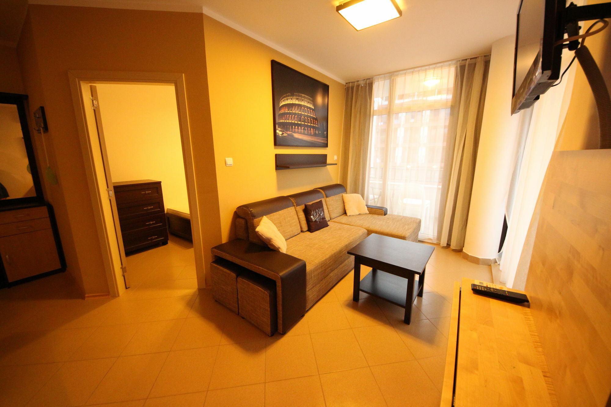 Menada Grand Kamelia Apartments 써니비치 외부 사진