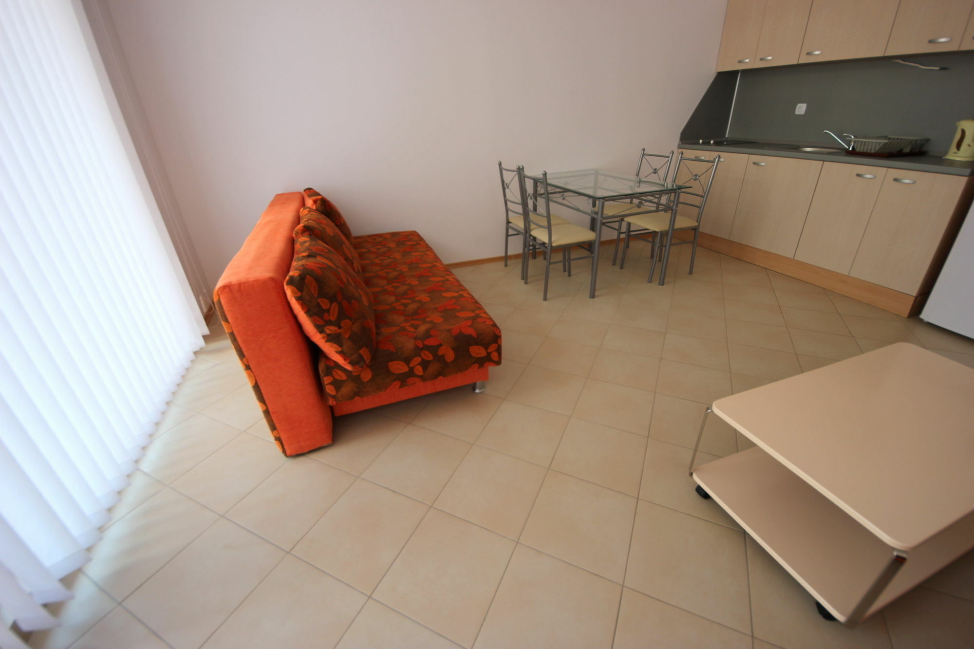 Menada Grand Kamelia Apartments 써니비치 외부 사진